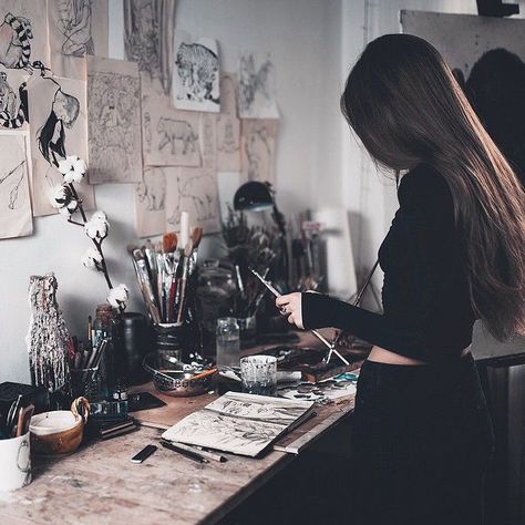 Artist in her studio -  @gvozd #illustration #drawings #studio #artist #workspace #flowers #paints #aesthetic #inspiration #interior #decor Portret Feminin, Art Studio Space, 그림 낙서, Canvas For Beginners, Canvas Painting Ideas, Artist Aesthetic, Decoration Inspiration, Studio Decor, Studio Space