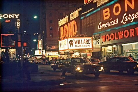 New York 1971 - Times Square by Gentle***Giant, via Flickr New York City Photos, New York Pictures, 42nd Street, Neon Nights, Vintage Everyday, New York Aesthetic, Ny City, Vintage New York, City Photography