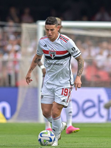 James Rodrigues, James Rodriguez, Xmas List, Karate, Soccer, Football, Sao Paulo