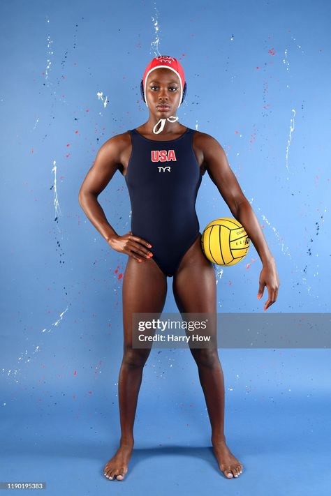 Person Pose, Women Athletes, Aesthetic Water, Olympic Swimming, Tokyo 2020, Water Polo, Women's Sports, World Of Sports, Team Usa