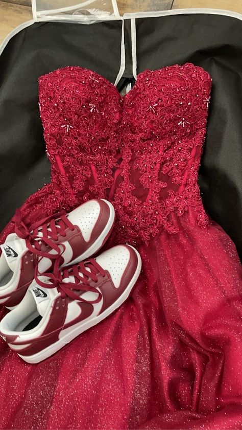 Strapless Red ballgown, very sparkly + low rise, custom Nike Dunks. Grad Dresses Grade 8 Red, Grad Dresses Grade 8, Custom Nike Dunks, Red Ballgown, Graduation Pictures Outfits, Surprise Dance Outfits, Grad Shoes, Grade 8 Grad Dresses, Puffy Prom Dresses