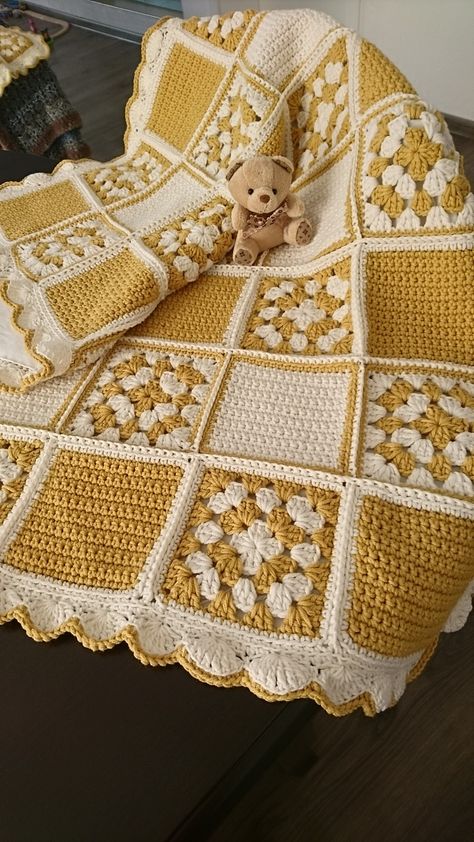 Crocheted Blanket, Crochet Bedspread Pattern, Crochet Blanket Designs, Crochet Bedspread, Crochet Quilt, Afghan Blanket, Crochet Square Patterns, Crochet Throw, Granny Square Crochet Pattern