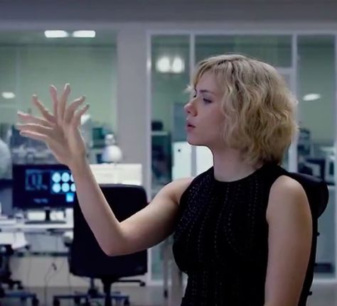 Scarlet Johansen - Lucy Lucy 2014, Lucy Movie, Luc Besson, Movies 2014, Adam Sandler, Hollywood Walk Of Fame, Movie Photo, Film Director, Scarlett Johansson