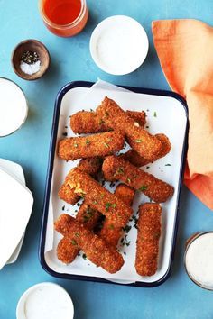 Stuffed Chicken Breast Cream Cheese, Chicken Mozzarella, Cheers To The Weekend, Buffalo Chicken Wings, Buffalo Mozzarella, Mozzarella Chicken, Mozzarella Sticks, Cheese Sticks, Crowd Pleaser