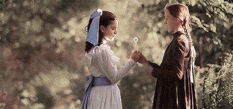 ---->> ma cosa sarebbe successo se, Anne Shirley Cuthbert, aves… #fanfiction # Fanfiction # amreading # books # wattpad Anne Green, Diana Barry, Amybeth Mcnulty, Anne White, Gilbert And Anne, Orphan Girl, Gilbert Blythe, Anne With An E, Anne Shirley