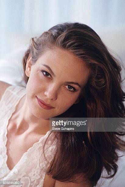 Young Diane Lane, Diane Lane, Beaded Dress, Old Hollywood, High Quality Images, Getty Images, Photo Image, Hollywood, Actresses