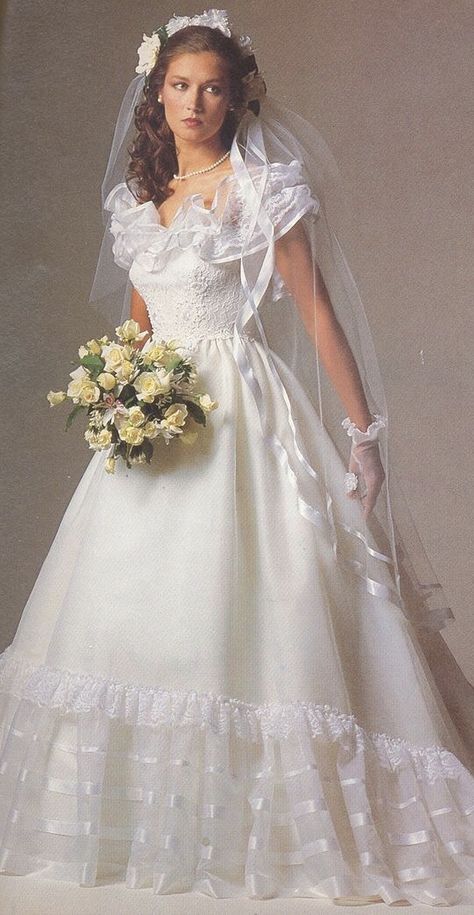 Early 90s Wedding, Old Vintage Wedding Dresses, Vintage Wedding Dress 80s, Wedding Dresses 1990s Style, 50's Wedding Dress, 1980s Wedding Dress Vintage, 80s Wedding Dress Vintage, Wedding Dresses 1980s Style, 80s Wedding Dresses