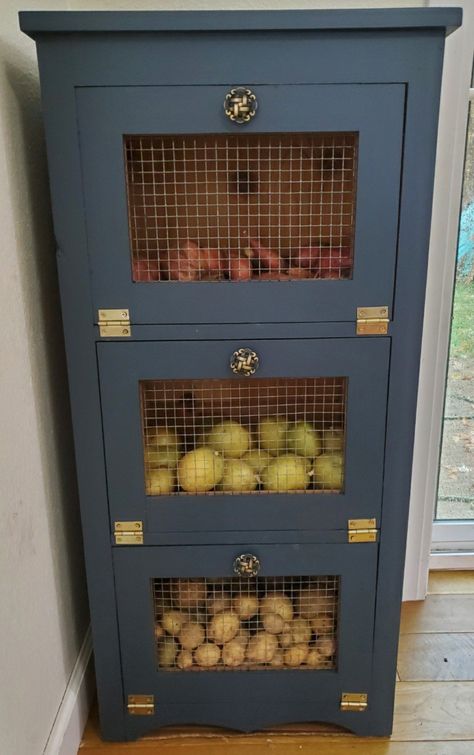 Vegetable Storage Cabinet, Vegetable Cabinet Storage, Kitchens Cottage, Vegetable Storage Rack, Vegetable Storage Bin, Kitchen Space Savers, Vegetable Drawer, Kitchen Cabinetry Design, Vegetable Bin