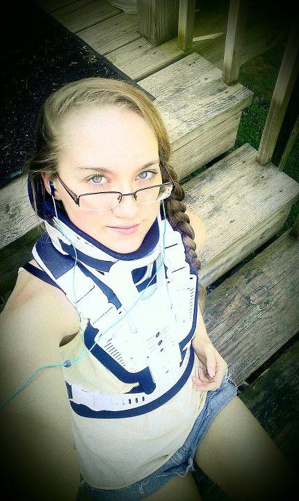 drea 1 | Jaelyn Edwards | Flickr Halo Brace, Neck Brace, Braces, Halo, Medical, It Cast, Quick Saves