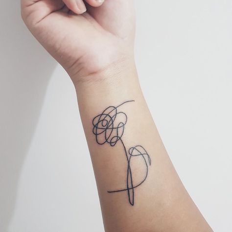 Bts Inspired Tattoos, Yourself Tattoo, Tattoo Bts, Harry And The Hendersons, Bts Tattoo, Love Yourself Tattoo, Bts Tattoos, Love Articles, Inspired Tattoos