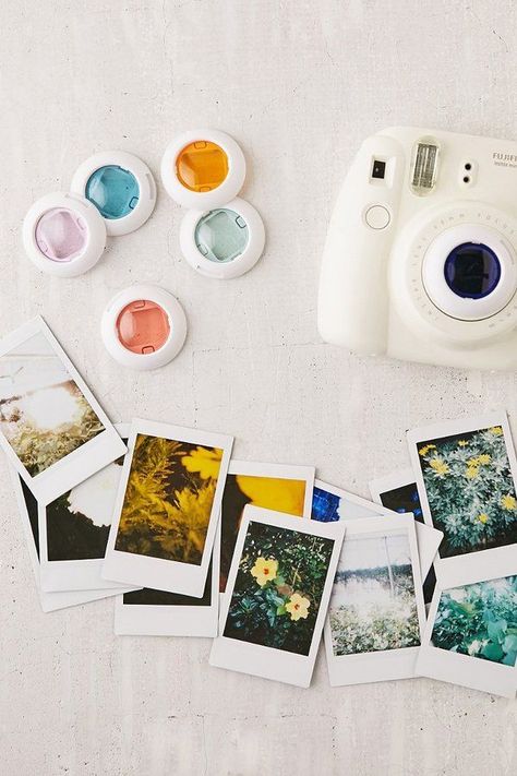 Mini Instant Lens Filter Set. Click the link to shop right now for your next travel adventure! ♥ #travel #digitalnomad #flight #adventure #wanderlust #travelhacks Dslr Quotes, Canon Camera Models, Polaroid Instax, Instax Mini Camera, Fujifilm Instax Mini 8, Instax Mini 9, Polaroid Photography, Instax Camera, Dslr Photography Tips