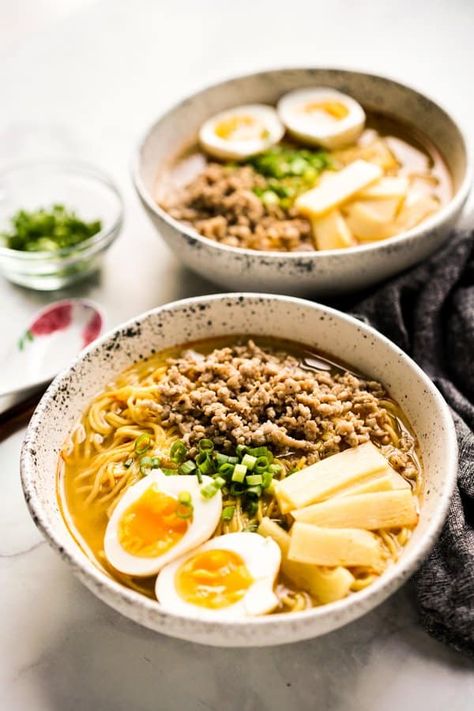 Joyous Apron, Miso Noodle Soup, Creamy Spinach Chicken, Miso Broth, Pork Ramen, Wonton Noodles, Ground Pork Recipes, Miso Ramen, Noodle Soup Recipe