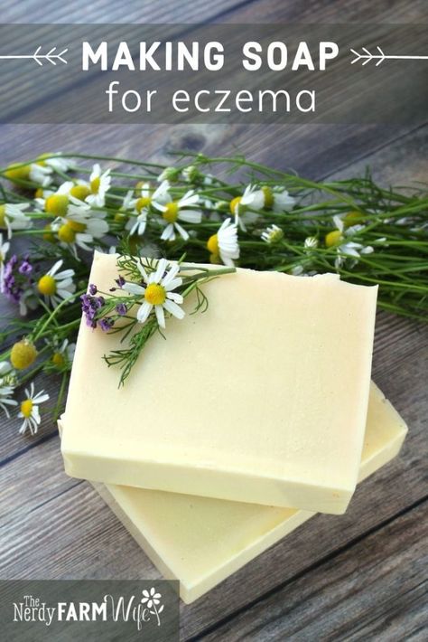 Neem Oil Soap, Natural Soaps Recipes, Savon Diy, Easy Soap Recipes, Diy Soap Recipe, Soap Homemade, Handmade Soap Recipes, Cold Process Soap Recipes, Soap Making Recipes