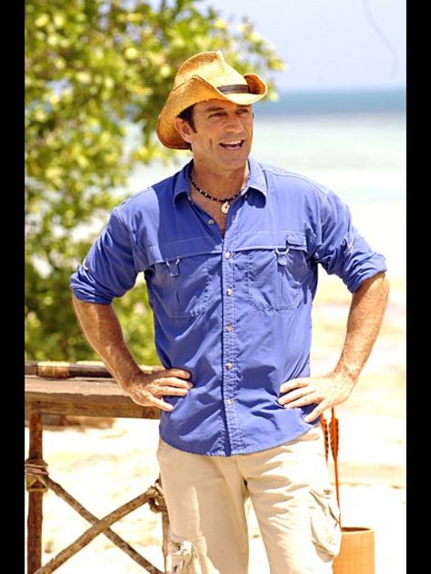 Jeff Probst - so upset that The Jeff Probst Show was canceled! It was an amazing show as well as Jeff and Evette Nicole Brown! Jeff Probst Costume, Survivor Tv Show, Jeff Probst, Survivor Tv, Nicole Brown, Tv Host, American Actors, Reality Show, Reality Tv