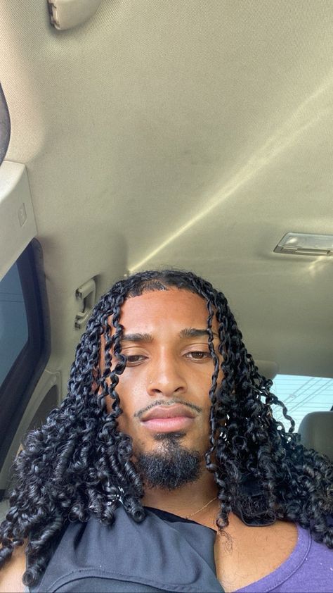 Finger Coil Hair Styles, Black Men With Long Hair, Coiling Natural Hair, Long Curly Hair Men, Jojo Rabbit, Natural Hair Men, Waves Haircut, Finger Coils, Boyfriend Ideas