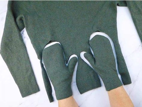 Diy Sweater Mittens, Hello Sewing, Diy Mittens, Upcycled Sweater, Diy Wool, Hand Sewing Projects, Sew Simple, Sweater Mittens, Recycled Sweater