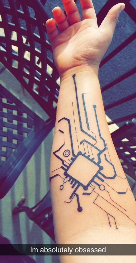 Tech Tattoo, Harley Tattoos, Cyberpunk Tattoo, Tattoo Diy, Tattoo Fails, Healing Tattoo, Geniale Tattoos, Gaming Tattoo, E Tattoo