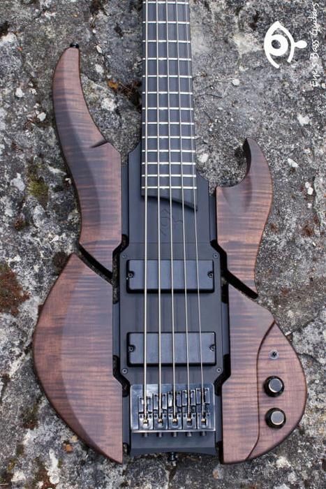 Eye’s Bass Guitars Germany EBG-5 Cocoa 5-String Bass — Bananas at Large® Custom Guitars Acoustic, Cool Guitar Designs, Guitar Design Ideas, Guitar Amp Cabinet, Guitar Picks Diy, Bass Guitar Art, Electric Design, Custom Bass Guitar, 5 String Bass