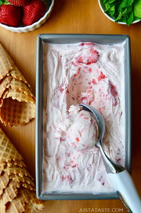 No-Churn Strawberry Ice Cream - Just a Taste Strawberry Ice Cream Recipe, Churn Ice Cream, Fruity Recipes, Vanilla Ice Cream Recipe, Low Carb Ice Cream, Just A Taste, Cold Treats, No Churn Ice Cream, Ice Cream Popsicles