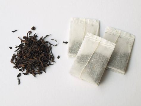 Using Black Tea Bags To Get Rid Of Mice (And Why It Works) - Pest Pointers Home Remedies For Mice, Diy Mice Repellent, How To Deter Mice, Diy Bug Repellent, Mice Infestation, Bug Spray Recipe, Black Pepper Essential Oil, Mice Repellent, Getting Rid Of Mice