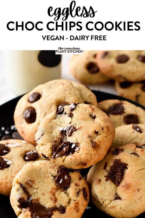 These Eggless Cookies are the best eggless chocolate chip cookies with a soft and chewy texture and are perfect for a quick dessert or snack. Eggless Chocolate Chip Cookies, Eggless Cookies, Plant Kitchen, Quick Dessert, Cookies Vegan, White Chocolate Chip Cookies, Cookie Spread, Choc Chip Cookies, Oatmeal Raisin Cookies