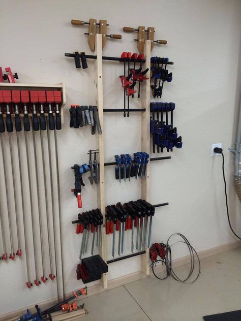 Clamp Storage Motorcycle Garage Workshop, Clamps Storage, Garage Workshop Ideas, Clamp Storage, Woodworking Tools Storage, Woodshop Organization, Garage Tool Storage, Woodworking Storage, Tool Rack