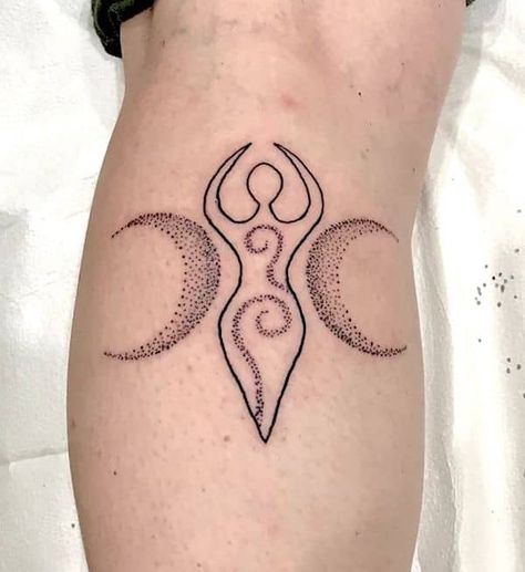 65 Gorgeous Witchy Tattoos To Embrace Your Magic Within Magick Tattoo, Witchy Tattoo Ideas, Wicca Tattoo, Pentagram Tattoo, Witchy Tattoos, Pagan Tattoo, Ouroboros Tattoo, Wiccan Tattoos, Tarot Tattoo