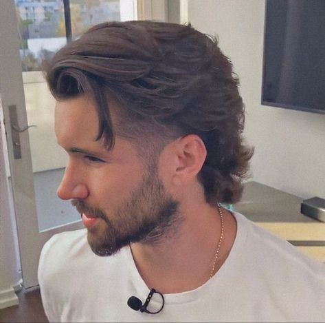 Long Haired Mullet Men, Hipster Mullet Men, Side Part Mullet Men, Longer Mullet Men, Jeff Wittek Hair Mullet, Jeff Wittek Mullet, Men’s Wolf Cut Hair, Tapered Mullet Men Straight Hair, Trendy Male Haircut