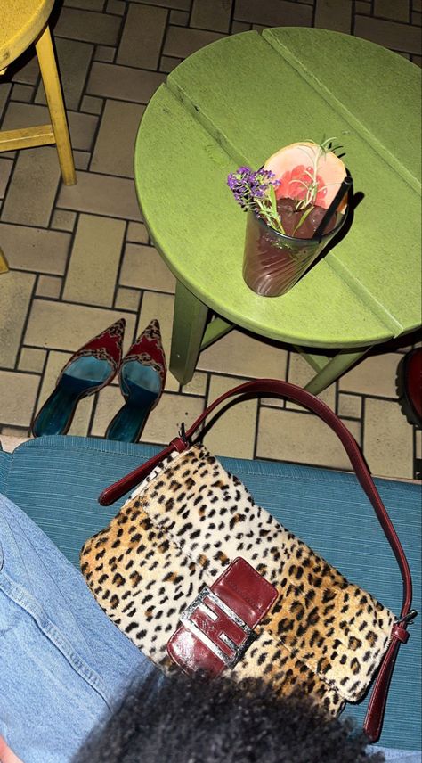 Purse, designer, vintage heels mules, leopard cheetah print, cocktail, outfit, night out Cheetah Print Outfits, Leopard Print Bag, Mode Grunge, Leopard Bag, Pop Of Red, Profile On Instagram, Pretty Bags, Oui Oui, Cute Bags