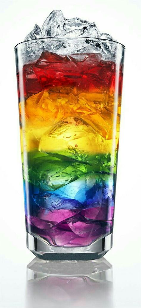 Rainbow 🌈 multi color glass of ice cubes phone wallpaper background for iPhone and Android tablet. #rainbow #pride #iphonewallpaper #glass Sierra Mist, Rainbow Cocktail, Rainbow Drinks, Fruit Kabobs, Party Dips, Rainbow Connection, Rainbow Bright, Blue Curacao, Taste The Rainbow