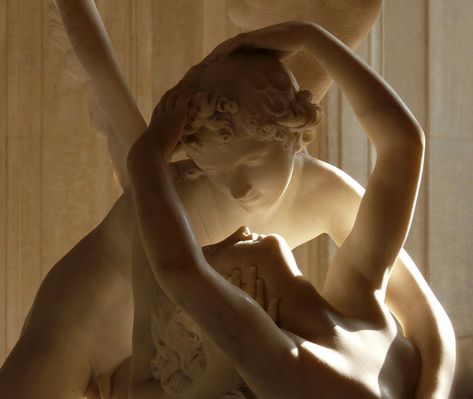 Italian Sculpture, Republic Of Venice, Eros And Psyche, Venetian Art, Antonio Canova, Italian Sculptors, Cupid And Psyche, Robert Doisneau, Museums In Paris