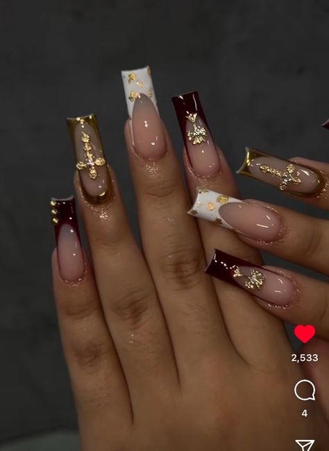 Burgundy Acrylic Nails Design, Maroon Nail Designs Burgundy, Maroon And Gold Nails, Burgundy Nails With Gold, Latina Nail Designs, Gold Acrylics, Burgundy Acrylic, Maroon Nail Designs, Burgundy Acrylic Nails