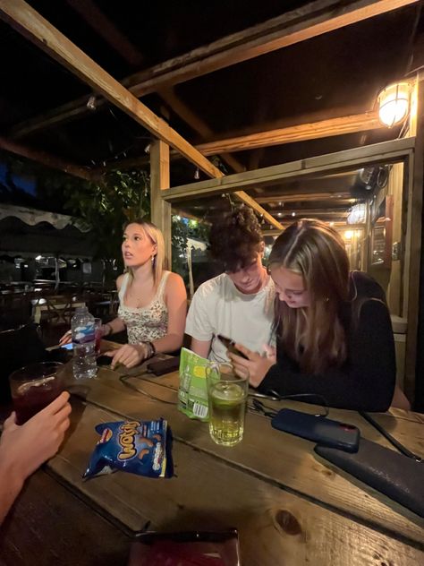 Pub With Friends Aesthetic, Beer Garden Aesthetic, Pub With Friends, Pub Aesthetic, Manifest Aesthetic, Toronto Summer, Pub Night, Berlin Aesthetic, British Beer