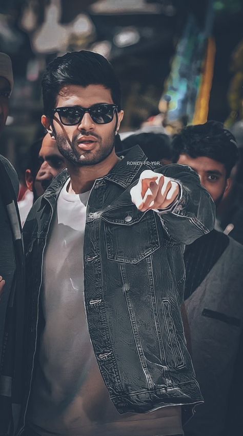 Vijay Deverakonda Hd Wallpaper, Vijay Devarakonda Hd Photos 4k, Vijay Devarakonda Hd Photos, Vijay Deverkonda, Attitude Pic, Famous Indian Actors, Vijay Deverakonda, Exams Funny, Radha Painting