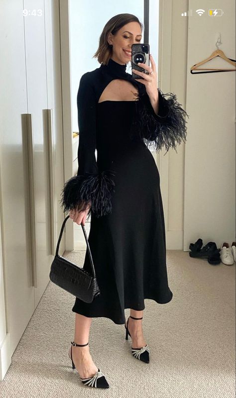 Elegant Dress With Feather Trim For Dress-up, Luxury Feather Trim Dresses For Women, Winter Black Dress With Feather Trim, Black Long Sleeve Dress With Feathers, Black Long Sleeve Dress With Feather Trim, Modest Black Dress, Summer Linen Dresses, Feather Dress, Casual Work Outfits