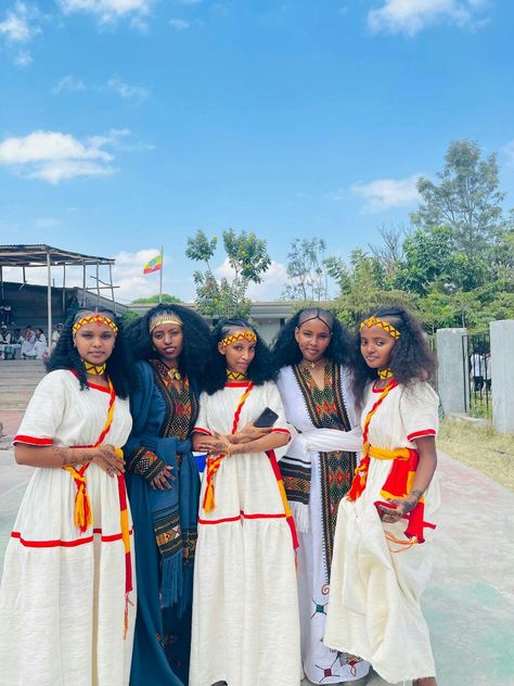 Last culture day😚😚😚 Culture Day At School Ideas, Cultural Pictures, Collage Of People, Ethiopian Traditional Dress, Ethiopian Women, Habesha Kemis, Culture Day, African Beauty, A Collage