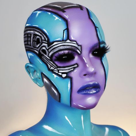 You kill him, I will help you destroy a thousand planets ✨ One of the top requested looks... Nebula 💙💜 my first time doing a Marvel… Avengers Makeup, Alien Makeup, Media Makeup, Creepy Halloween Makeup, Body Rock, Cute Couple Halloween Costumes, Theatrical Makeup, Halloween Makeup Inspiration, Character Makeup