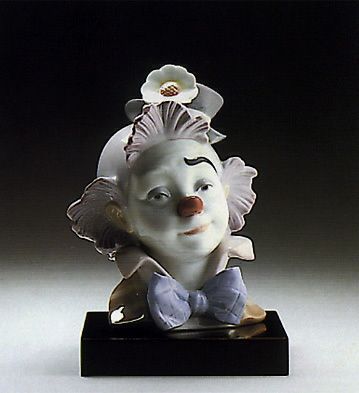 Clown Statues for Sale | Star Struck Lladró Clown Statue, Clown Cake, Porcelain Dolls Value, Clown Paintings, Head Bust, Japanese Tea Set, Lladro Porcelain, Lladro Figurines, Star Struck