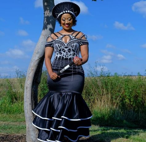 Lobola Outfits, Zulu Traditional Wedding Dresses, Wedding Dresses South Africa, Xhosa Traditional Dresses, Zulu Traditional Wedding, Zulu Traditional Attire, Zulu Wedding, Xhosa Attire, South African Traditional Dresses