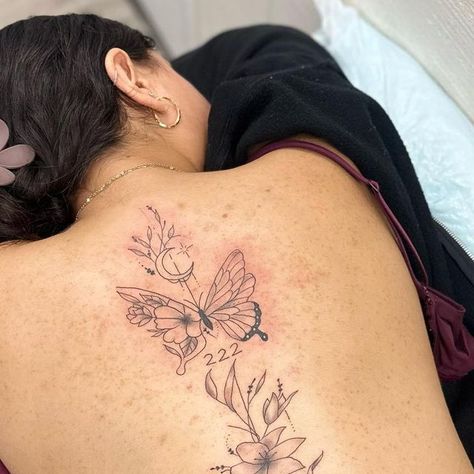 EB INKS on Instagram: "Give me more spines ❕ #tattoo #tattoos #spinetattoo #backtattoo #linework #butterflytattoo #tattooideas #805 #santamaria #slo #foryou #fyp #explore" Flower And Butterfly Back Tattoo, Lion Spine Tattoo, Spine Tattoos For Women Butterflies, Spine Tattoo Butterfly, Butterfly Back Tattoo Spine, Butterfly Spine Tattoo, 24 Tattoo, Back Tattoo Women Spine, Tattoo Spine