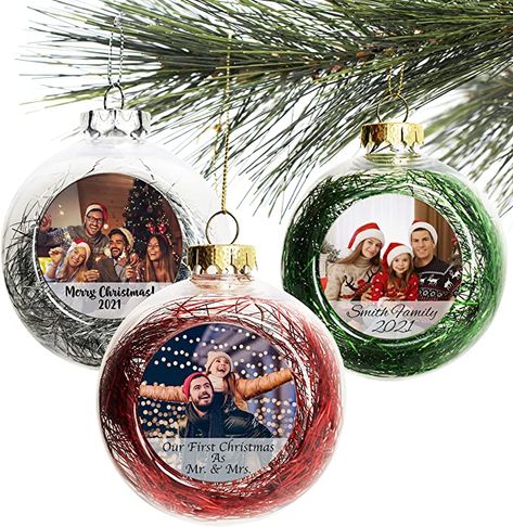 Xmas Photo Frames, Diy Photo Ornaments, Picture Christmas Ornaments, Personalized Photo Ornaments, Christmas Photo Frame, Couples Christmas Ornament, Xmas Photos, Picture Ornaments, Photo Christmas Ornaments