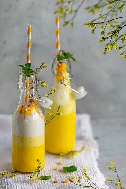 Aam Panna Recipe, Perfect Diet, Summer Smoothies, Shakes Drinks, Smoothie Diet Plans, Easy Smoothies, Smoothie Ingredients, Healthy Smoothie, Smoothie Shakes