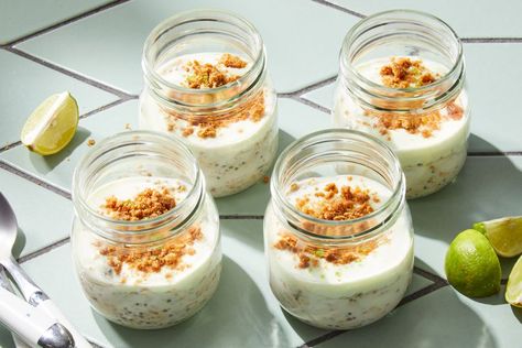 Key Lime Pie–Inspired Overnight Oats Taste Like Dessert for Breakfast Key Lime Overnight Oats, Lime Overnight Oats, Lacto Vegetarian, Cloud Cookies, Breakfast Oats, Oat Recipes, Easy Breakfast Brunch, Cracker Toppings, Dessert For Breakfast