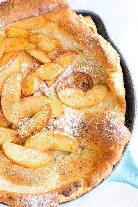 How to Make a Dutch Baby Pancake with Apples Apple Dutch Baby, German Apple Pancake, Oven Pancake, Dutch Baby Pancake Recipe, Apple Pancake Recipe, Apple Cider Syrup, Oven Pancakes, Baby Pancakes, German Pancakes