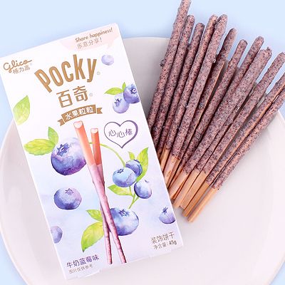 Pocky Heart, Peach Biscuits, Matcha Mousse, Pocky Sticks, Cookies Dough, Asian Candy, Desserts With Biscuits, Food Clipart, Delicious Cream