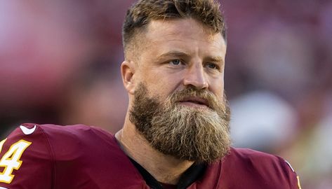 Ryan Fitzpatrick, Hip Injuries, Thursday Night Football, Nfl History, Nfl Games, Nfl Fans, Football News, Nfl Draft, Training Camp