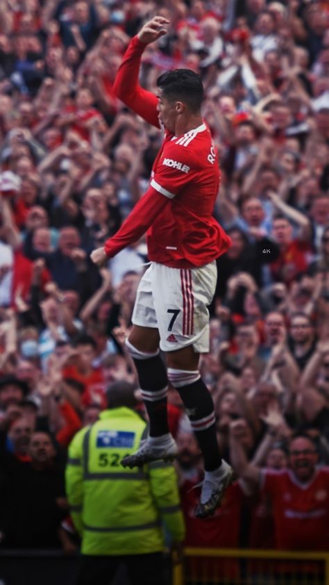 suiiiiiiiiiiii Ronaldo Celebration Wallpaper, Ronaldo Celebration, Celebration Wallpaper, Cr7 Wallpapers, United Wallpaper, Goal Celebration, Manchester United Wallpaper, Manchester United Legends, Android Codes