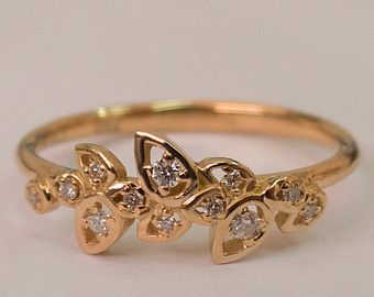 Popular items for leaf engagement ring on Etsy Leaf Engagement Ring, Our Engagement, Bridal Gold Jewellery Designs, Bridal Gold Jewellery, Shop Engagement Rings, Gold Jewellery Design, Popular Items, Fashion Set, Rose Gold Ring