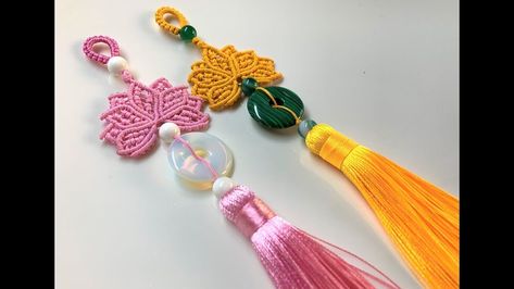 Lotus Macrame, Donut Decor, Macrame Earrings Tutorial, Macrame Decoration, Macrame Mini, Micro Macrame Tutorial, Tutorial Macramé, Free Macrame Patterns, Donut Decorations