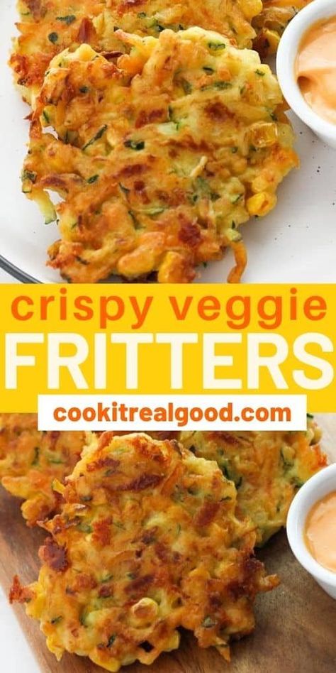 Apple Fritter Recipe, Vegetarian Fritters, Vegetable Fritters, Veggie Cakes, Vegetarian Brunch, Veggie Fritters, Veggie Patties, Fritter Recipes, Lifestyle Ideas